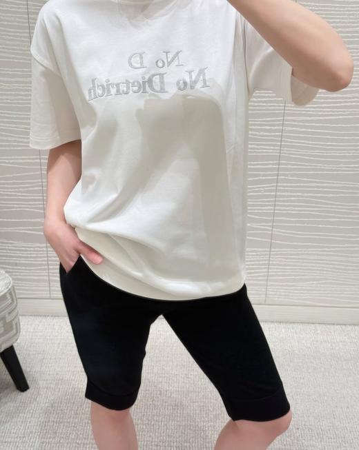 一店d 𝐃𝐢𝐨*𝐫 𝐬𝐬𝟐𝟔樶--新两大系列情侣tee❗️今年刚刚发售的新款
今日份的老钱风快乐 是🦅给的
 从骨子里就散发出一种独特的清贵气息 商品图14