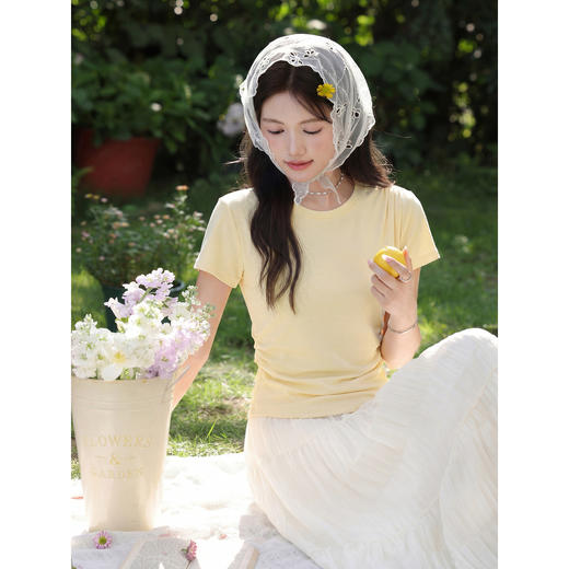 鹿向南【0407/00:00新品】嫩黄色T恤 商品图4