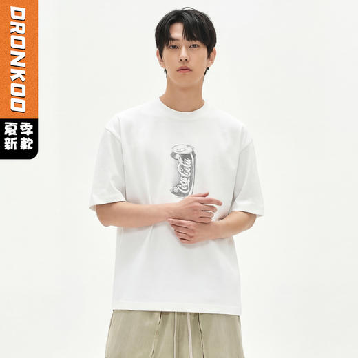 DRONKOO 2026 圆领前可口可乐后字母印花微阔短袖T恤 商品图0