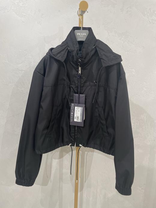 女款短款连帽外套he020 商品图0