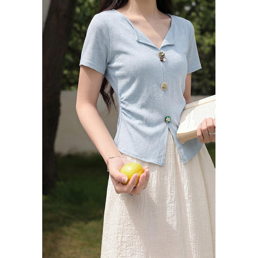 鹿向南【0407/00:00新品】蓝色针织衫 商品图2