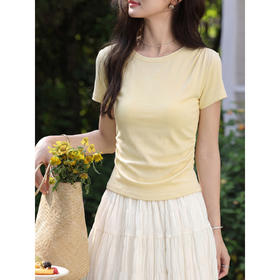 鹿向南【0407/00:00新品】嫩黄色T恤