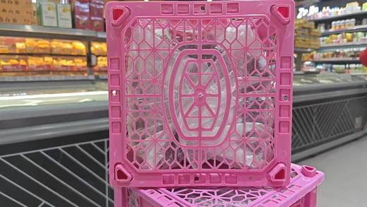 周一取货：【妮娜皇后】一箱毛重2.4斤左右，纯甜无酸，后调浓浓的红酒香味，葡萄界的天花板！ 商品图5