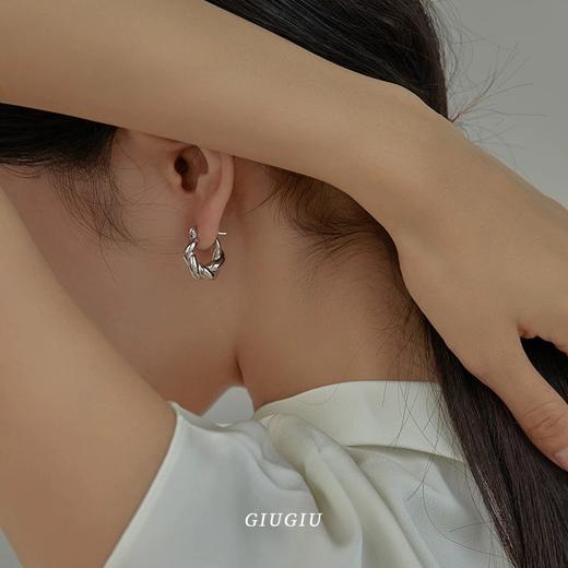 二店y  极简老钱风，十年不过时【拉夫**伦】元单 银色麻花耳环 商品图1