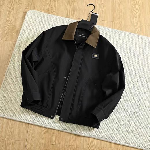 F040530春季新款男士休闲通勤铆钉口袋金属袖口按扣翻领夹克 商品图4