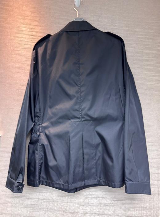 男款口袋三角标外套he020 商品图1