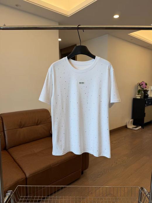 F040507日常简约休闲通勤重工烫钻圆领正肩版型短袖T恤 商品图10