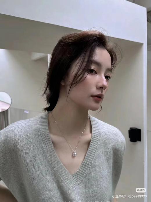 一店d 世纪经典款来给你们安排啦
戴安娜王妃、赵丽颖同款施华洛珍珠项链&耳钉 如果女人一生只能拥有一件珠宝首饰，那必定是珍珠 商品图5