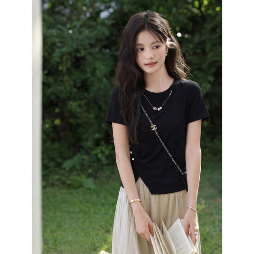 鹿向南【0407/00:00新品】黑色T恤 商品图1