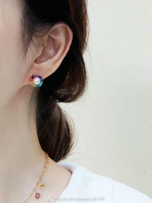 彩虹珍珠耳钉 商品图2