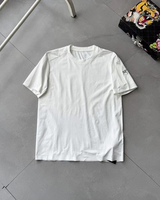 F040527男女同款吸汗透气户外运动圆领宽松休闲日常短袖T恤 商品图13