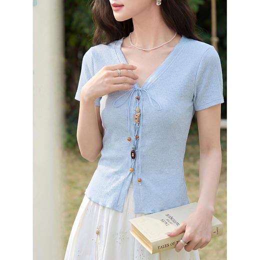 鹿向南【0407/00:00新品】蓝色T恤 商品图1