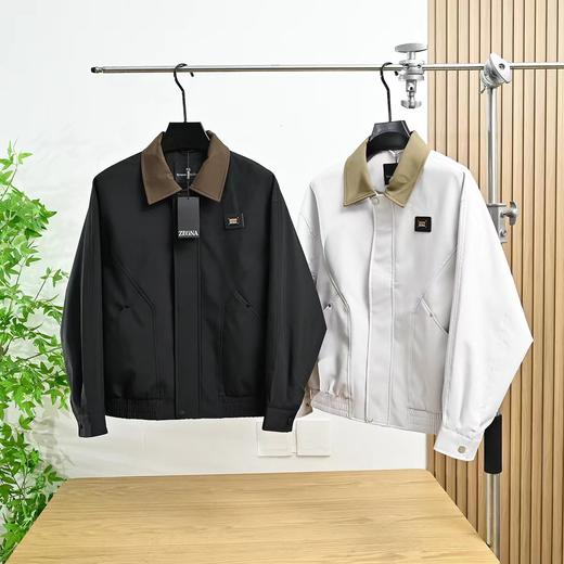 F040530春季新款男士休闲通勤铆钉口袋金属袖口按扣翻领夹克 商品图1