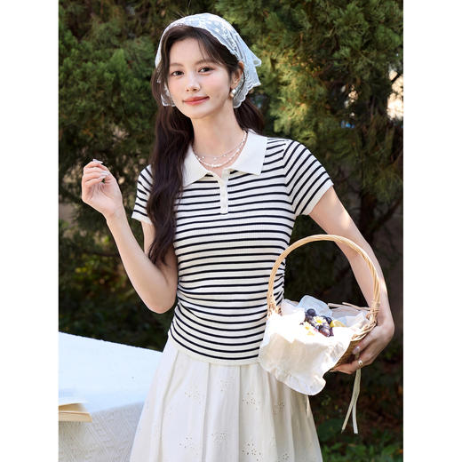 鹿向南「线条画笔」条纹莱赛尔POLO领上衣女夏季亚麻短袖显瘦T恤 商品图0