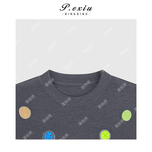 04-2潘依绣丁丁宠粉小众设计彩色波点印花立体刺绣绒面圆领长袖卫衣Q76981 商品图2