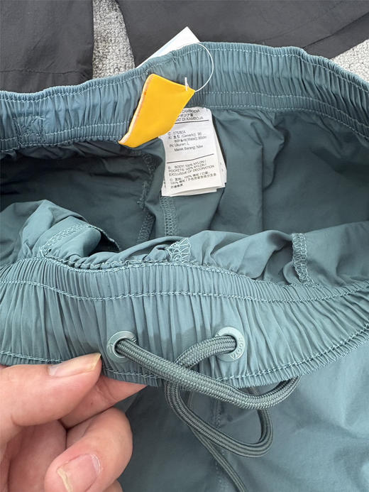 原单正品 Nike x Drake 联名款 NOCTA系列 拉链口袋舒适柔软透气五分休闲短裤，男女同款，
M-XXL 商品图4