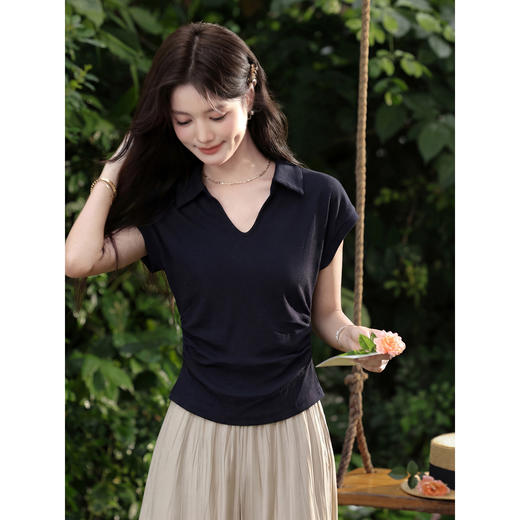 鹿向南【0407/00:00新品】藏蓝色T恤 商品图0