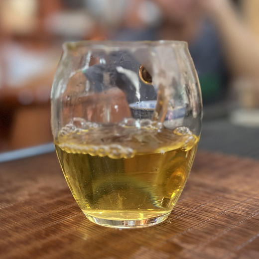 【预售 买10送1】2021年《昔归》古树春茶黄片砖 250克/砖 生茶 商品图2