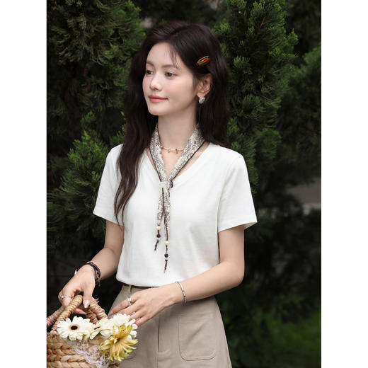 鹿向南【0407/00:00新品】白色T恤 商品图3