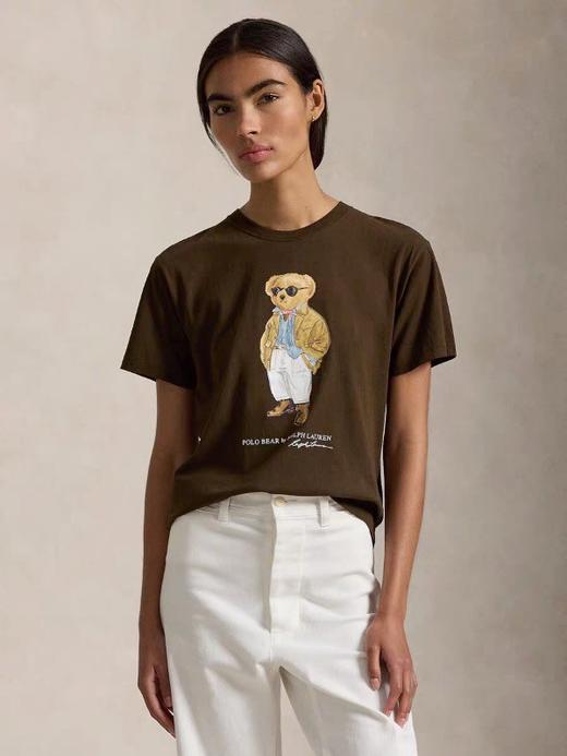 一店d 爆款𝐑𝐚𝐥𝐩𝐡 𝐋𝐚𝐮𝐫𝐞𝐧小熊🐻系列tee 五只不同造型的小熊 每一只都长在审美点上 可盐可甜
作为经典的“老钱风”图腾
拉夫熊真的将可爱 精致 慵懒融合的恰到好处 商品图3