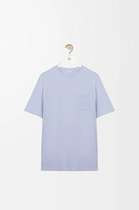 LOE-T 浅蓝口袋刺绣T恤