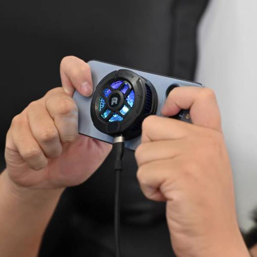 REMAX冰封磁吸手机平板散热器数显制冷手游磁吸式RGB酷炫灯RT-F7 商品图3