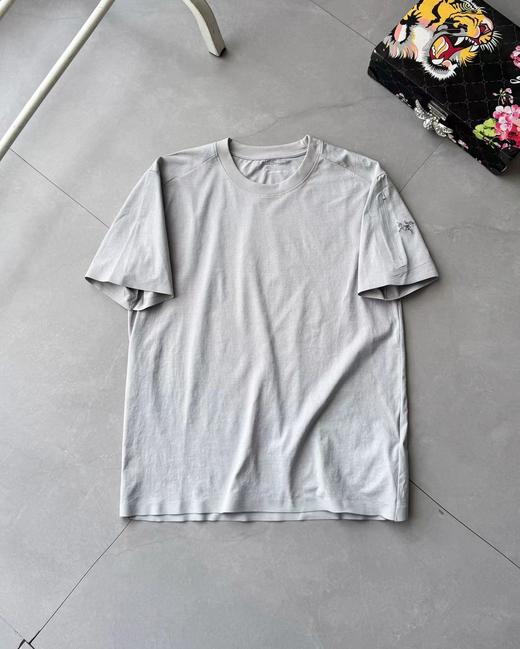 F040527男女同款吸汗透气户外运动圆领宽松休闲日常短袖T恤 商品图11