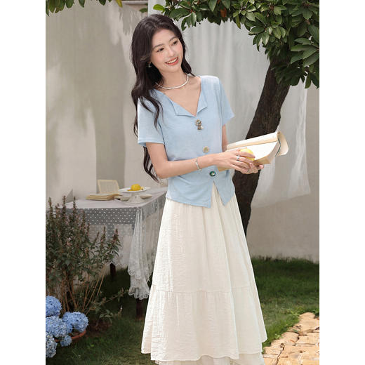 鹿向南【0407/00:00新品】蓝色针织衫 商品图4