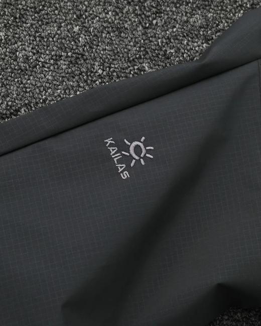 F040524春季新款运动户外登山轻量防风防水硬壳压胶冲锋裤 商品图9