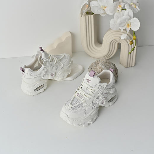 经典鲨2026年夏专柜新品韩版网面轻便透气休闲运动老爹鞋女KW160-629161 商品图2