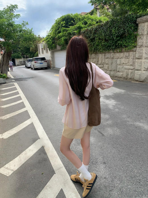 专柜实拍【凉感天丝！】拉夏贝尔/La Chapelle温柔淑女！轻盈气质~插肩袖袖口盘扣设计感长袖衬衫外搭罩衣 商品图3