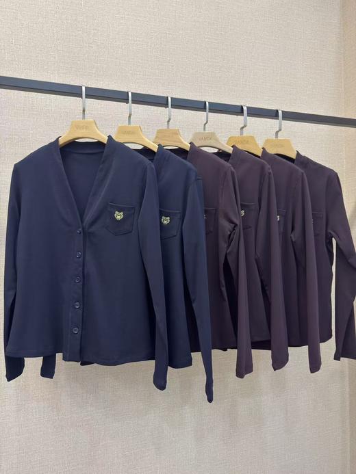 V领纯棉刺绣上衣 商品图14