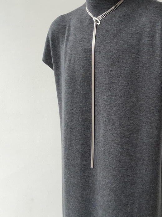 FE｜无袖金句开衩小黑裙 真丝羊毛 双侧开衩 [ 灰 / 米 ] 商品图8