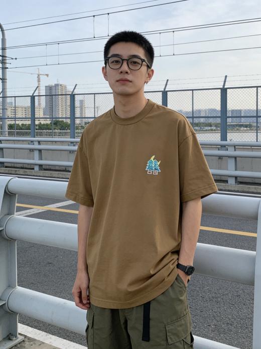 点此购买 可隆夏季男女户外限定款Graphic短袖T恤 hh 344309 商品图3