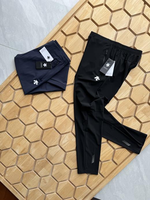 点此购买 迪桑特春夏季男士户外运动速干透气休闲裤 kad 324620 商品图6