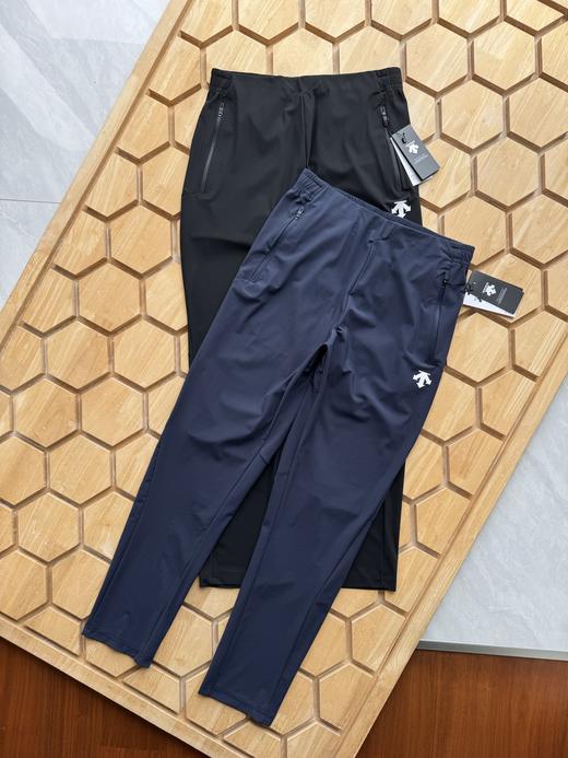 点此购买 迪桑特春夏季男士户外运动速干透气休闲裤 kad 324620 商品图0