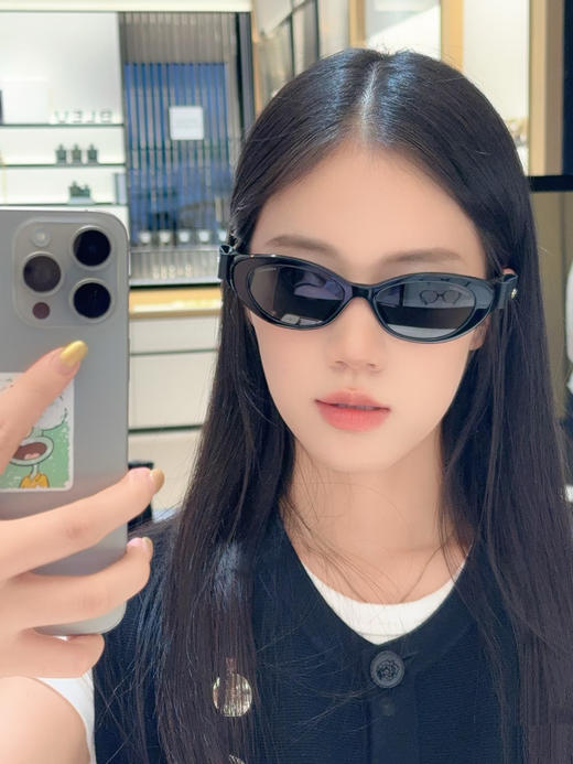 香奈儿  新款猫眼形太阳眼镜 尺寸:54-18-140 商品图1