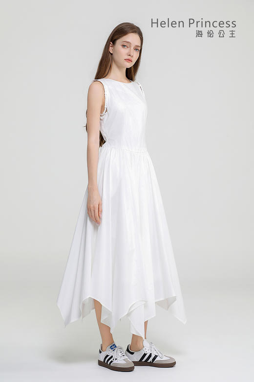 无袖收腰大摆连衣裙 商品图8