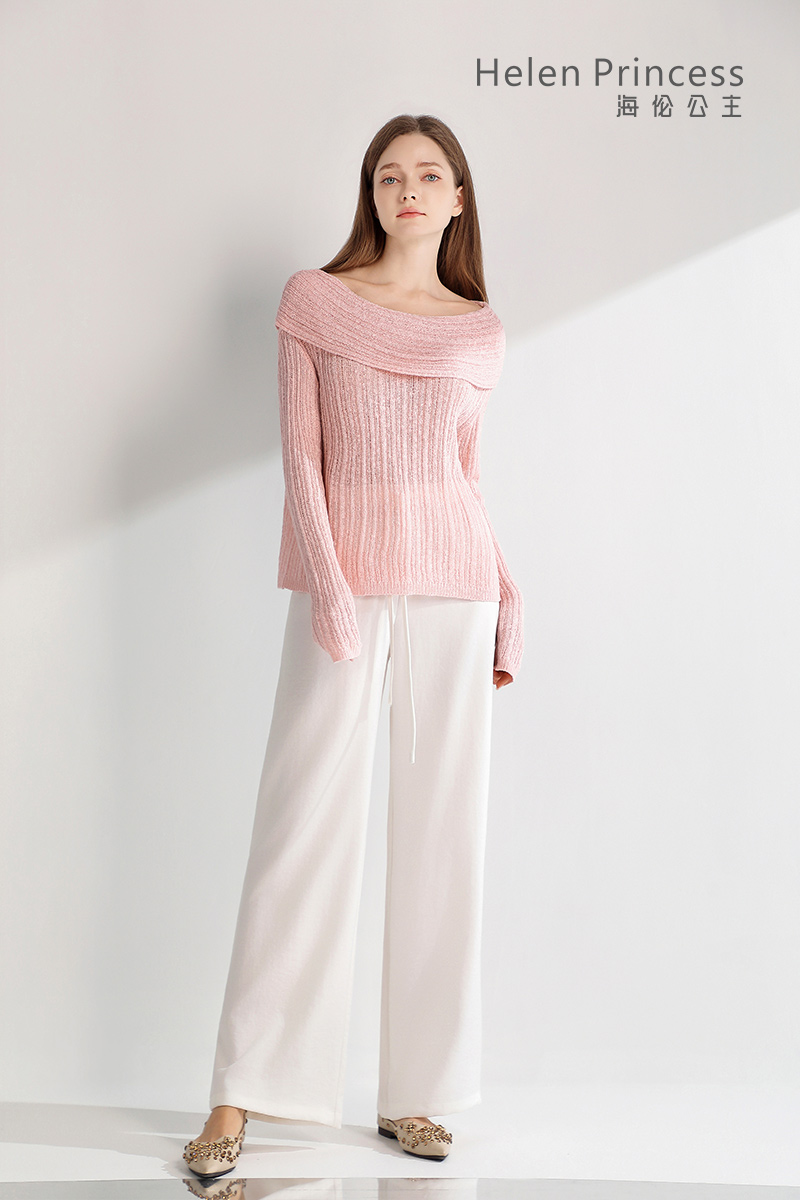 一字肩翻领上衣