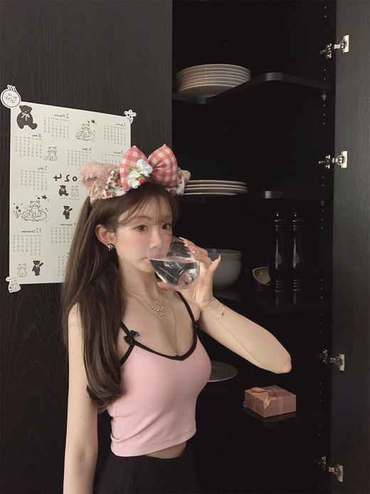 金蘑菇菇 可爱速配 / 陪我度过春夏 自带bra 法式小吊带 商品图4