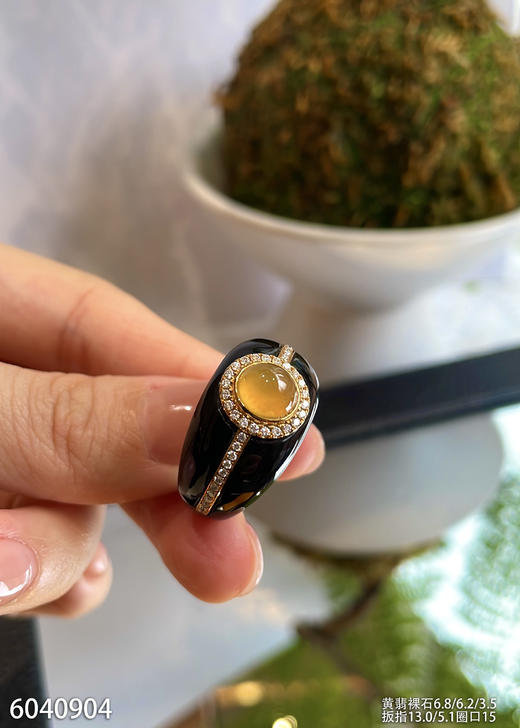 6040904、蛋面戒指。具体价格微信咨询 商品图8