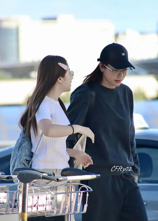 凯旋门小标硬壳男女同款可调棒球鸭舌帽 商品图11