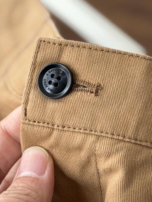 BAPE春季猿人头刺绣纯色休闲工装长裤，日本潮流品牌 A Bathing Ape 经典休闲裤款 商品图9