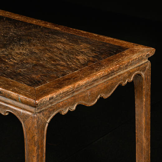 明	黄花梨镶瘿木束腰马蹄腿壸门香案 商品图2