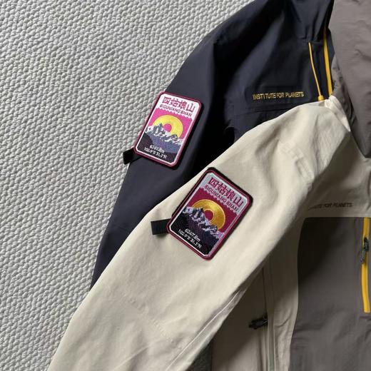 【lb1】山海联名羔品质情侣冲锋户外防水高透气夹克/外套！！ 商品图2