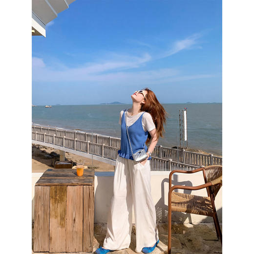 <曾小咸推荐>韩系短袖T恤外穿背心两件套【预售款，预计3-15天！！】 商品图1