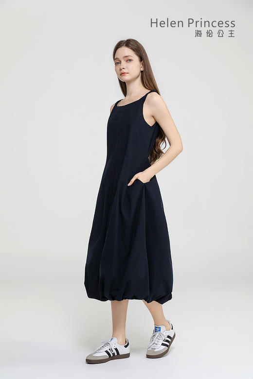 扭结肩带花苞裙 商品图2