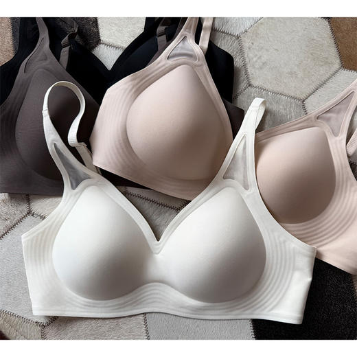 【贝拉推荐|团购更优惠】零压呼吸 极简无痕无压无钢圈文胸 果冻条承托舒适无比 M-2XL 商品图5