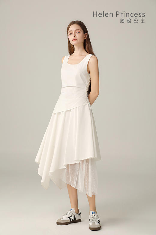 方领收腰不规则连衣裙 商品图6