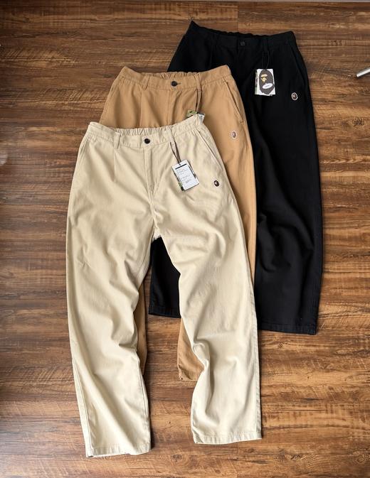 BAPE春季猿人头刺绣纯色休闲工装长裤，日本潮流品牌 A Bathing Ape 经典休闲裤款 商品图2